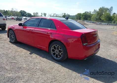 2015 Chrysler 300 300S z USA, uszkodzony, nr VIN 2C3CCAGG3FH922719